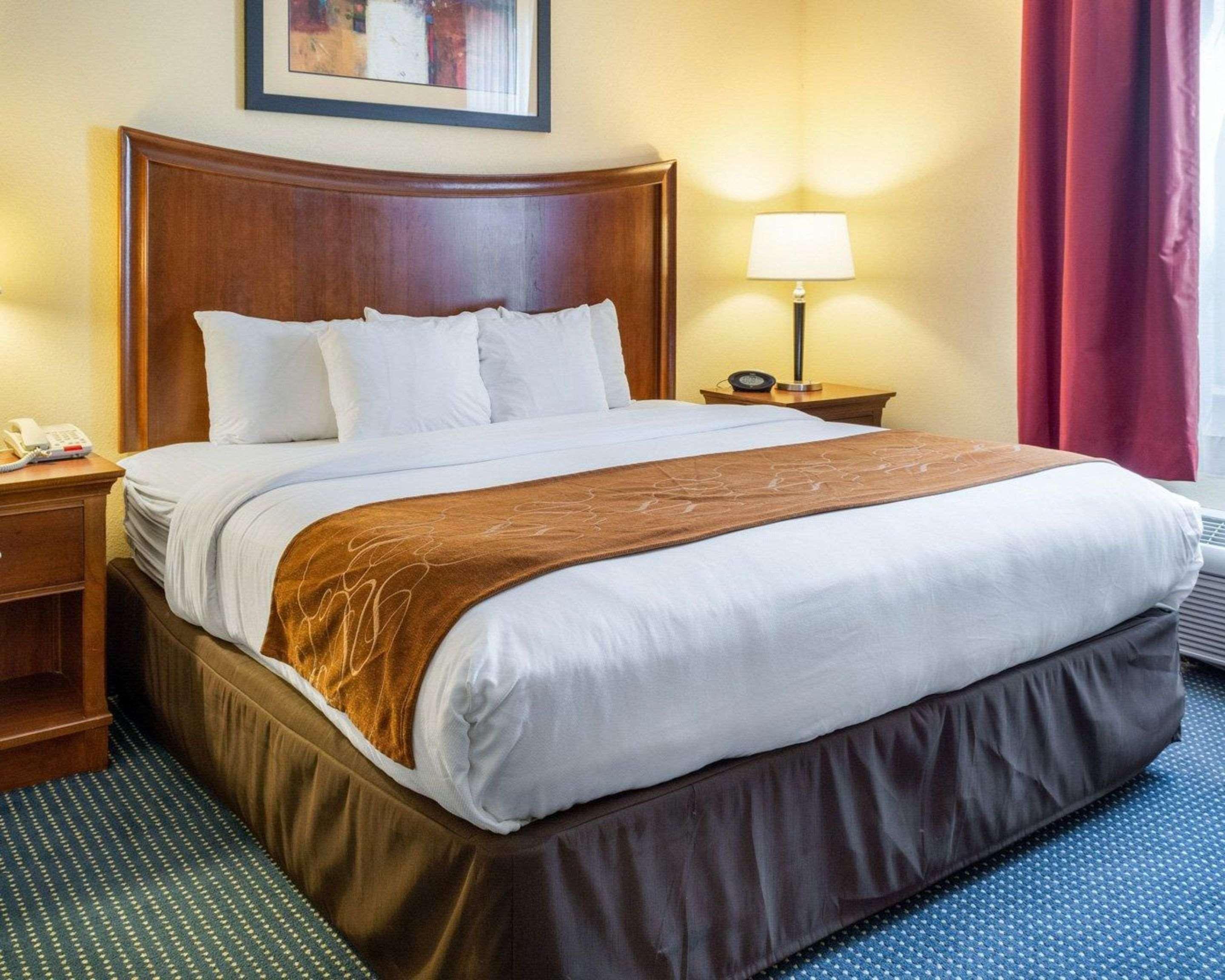 Hotel Comfort Airport Newport News