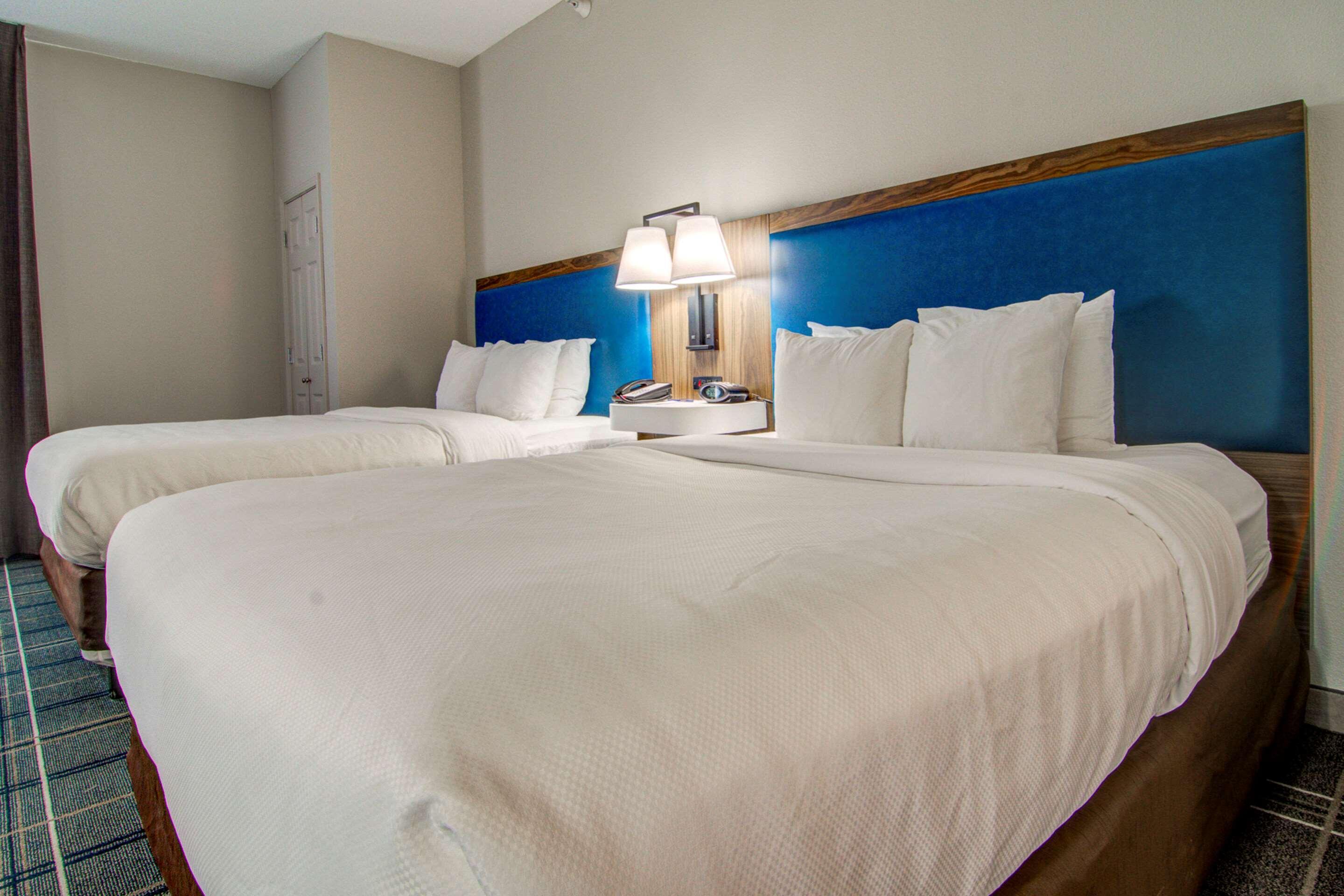 Hotel Comfort Airport Newport News