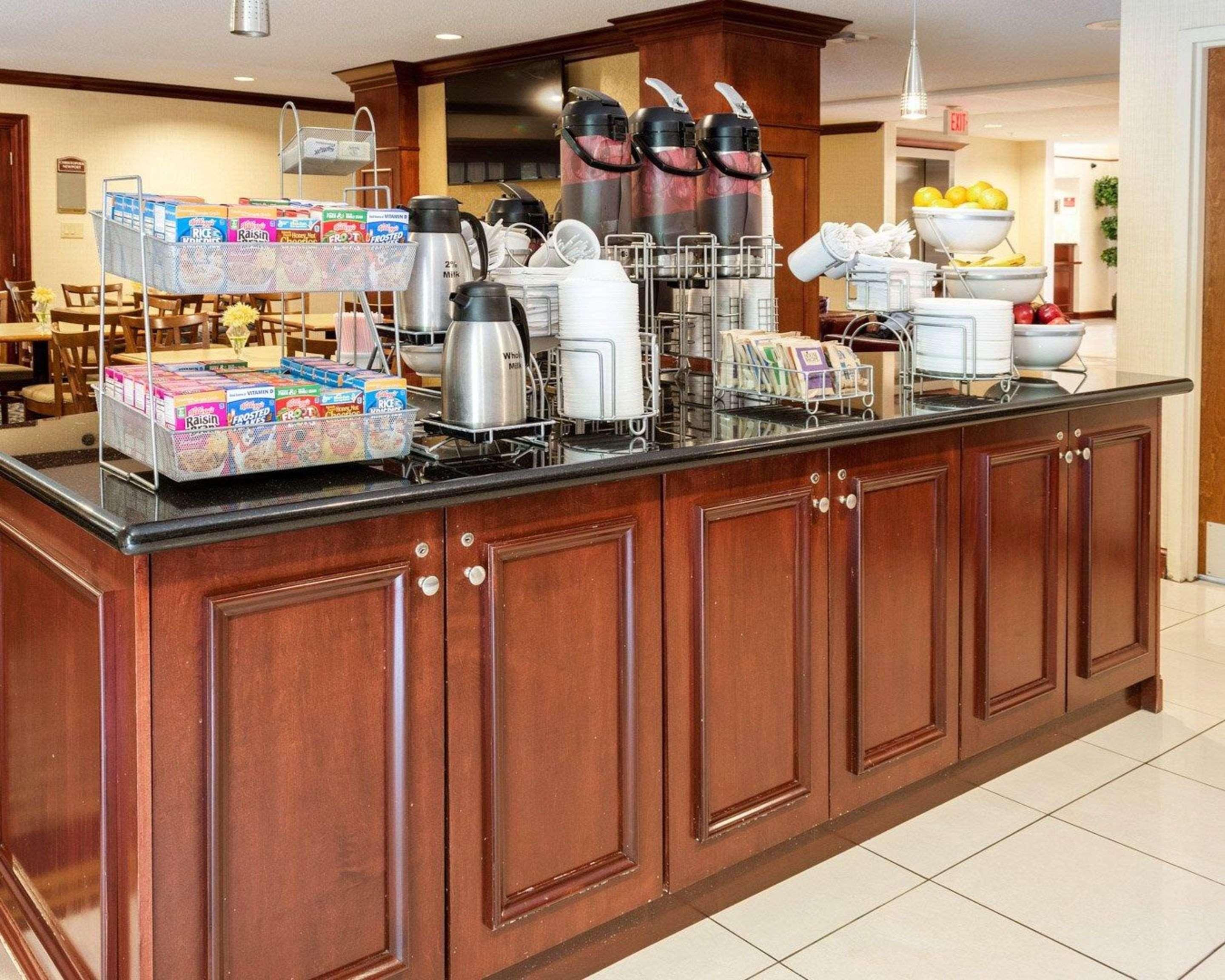 Comfort Airport 3* Newport News