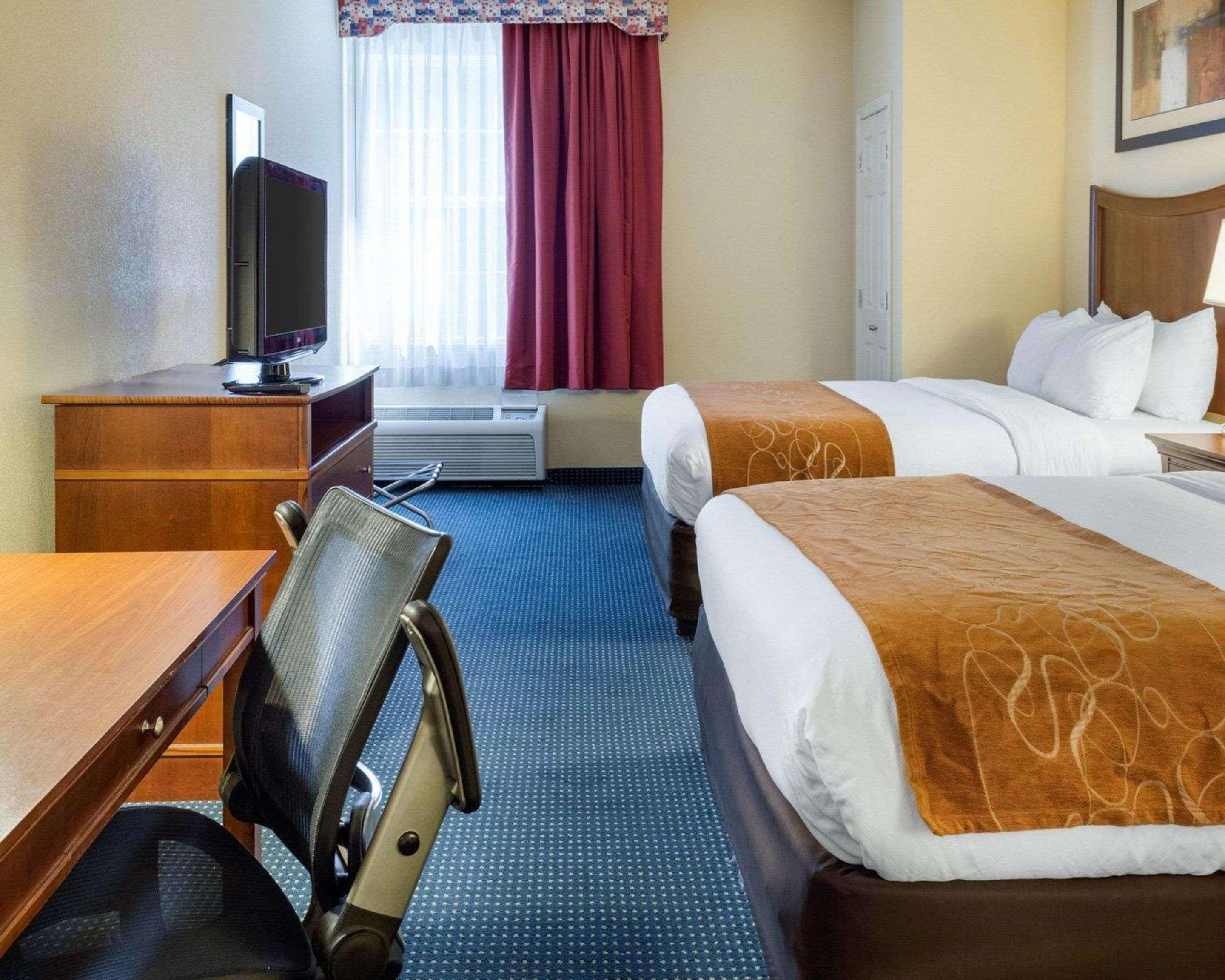 Comfort Airport 3*