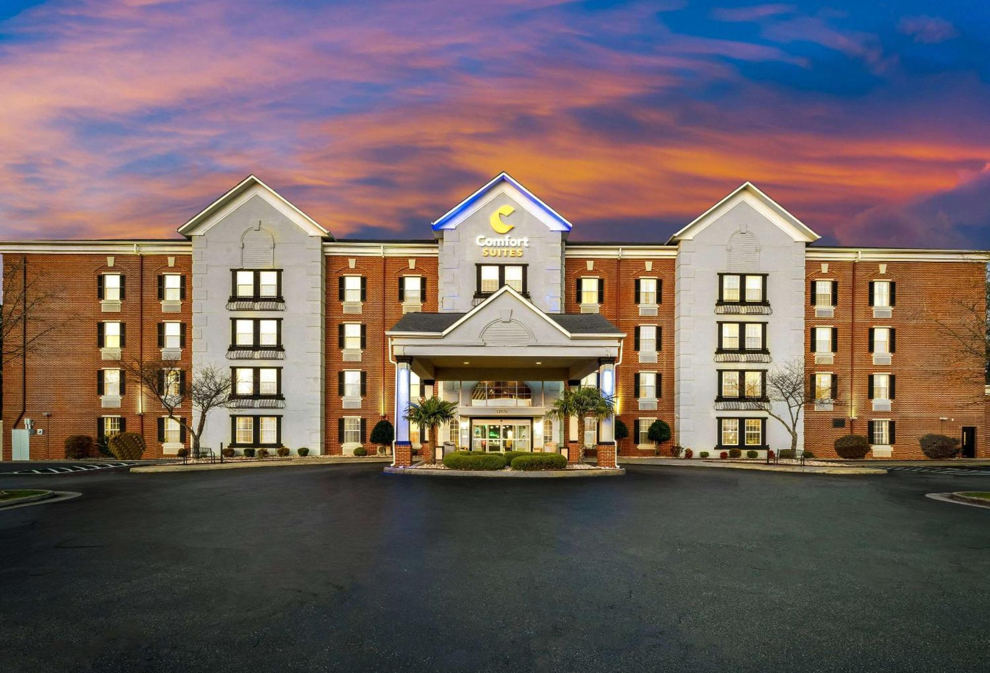 Hotel Comfort Airport Newport News